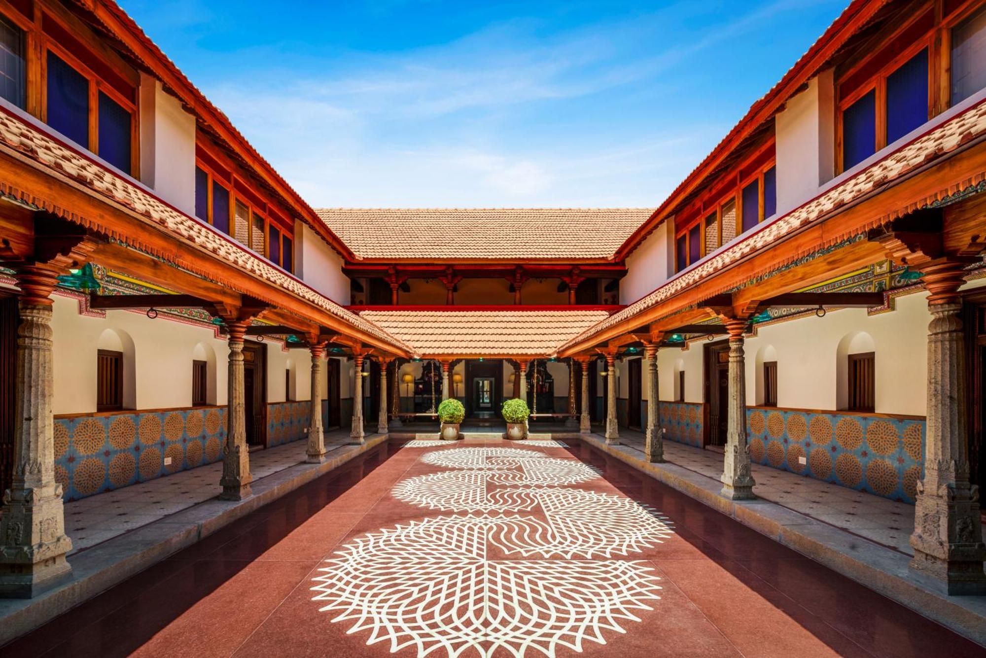 The Lotus Palace Chettinad Karaikudi Exterior foto